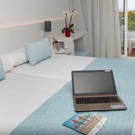 Hotel Aluasoul Carolina - Adults Only 4*