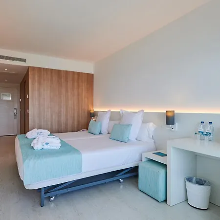Aluasoul Carolina - Adults Only 4* Font de sa Cala