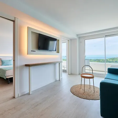 Aluasoul Carolina - Adults Only 4*