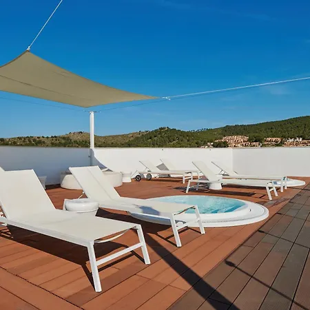 Aluasoul Carolina - Adults Only 4*